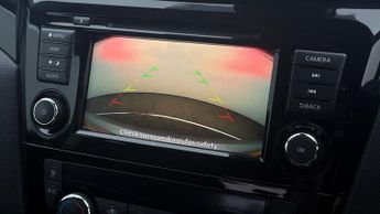 Nissan Qashqai DIG-T ACENTA PREMIUM DCT