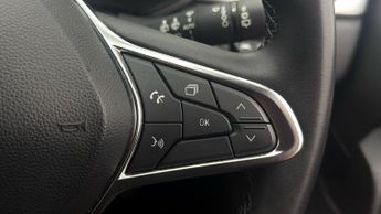 Renault Captur EVOLUTION E-TECH