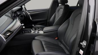 BMW 5 Series 530E M SPORT