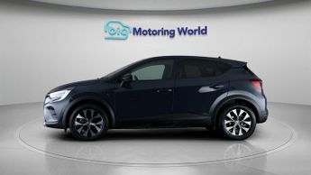 Renault Captur EVOLUTION E-TECH