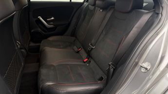 Mercedes-Benz A Class A 180 D AMG LINE EXECUTIVE