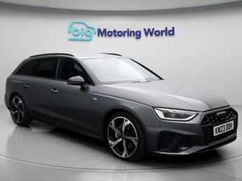 Audi A4 AVANT TFSI S LINE BLACK EDITION