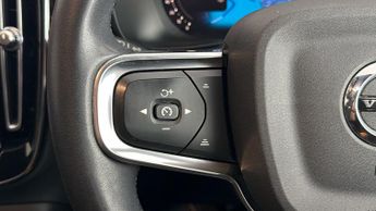 Volvo XC40 RECHARGE PLUS