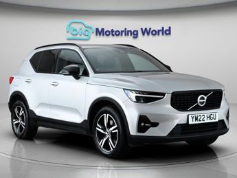 Volvo XC40 B3 PLUS