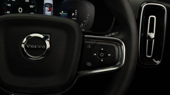 Volvo XC40 RECHARGE T5 R-DESIGN