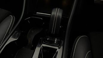 Volvo XC40 RECHARGE T5 R-DESIGN