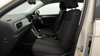 Volkswagen T-Roc LIFE TSI DSG