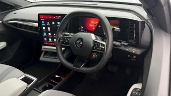 Renault Scenic E-Tech ICONIC E-TECH