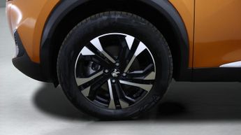 Peugeot E-2008 ALLURE PREMIUM PLUS