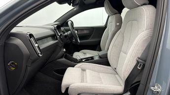 Volvo C40 RECHARGE CORE