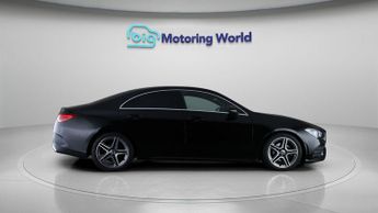 Mercedes-Benz CLA CLA 180 AMG LINE