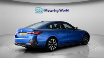 BMW i4 EDRIVE40 M SPORT