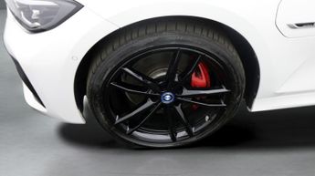 BMW 3 Series 330E M SPORT