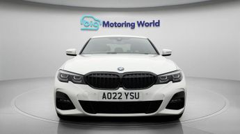 BMW 3 Series 330E M SPORT