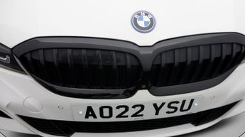 BMW 3 Series 330E M SPORT