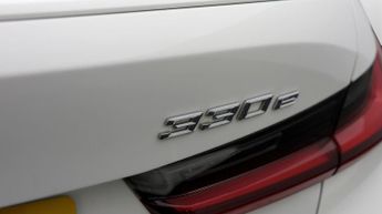 BMW 3 Series 330E M SPORT