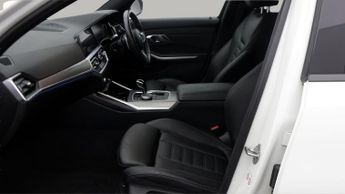 BMW 3 Series 330E M SPORT