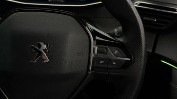 Peugeot E-2008 GT PREMIUM