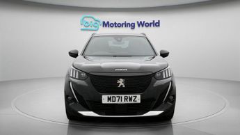 Peugeot E-2008 GT PREMIUM