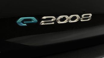 Peugeot E-2008 GT PREMIUM