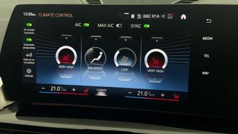 BMW iX1 XDRIVE 30 XLINE