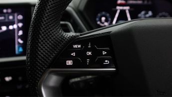 Audi Q4 e-tron S LINE