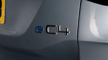 Citroen e-C4 SHINE PLUS