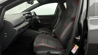 Volkswagen Golf GTI CLUBSPORT TSI DSG
