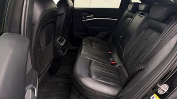 Audi e-tron SPORTBACK QUATTRO S LINE
