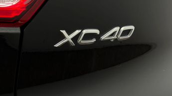Volvo XC40 RECHARGE T5 R-DESIGN