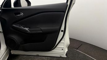 Nissan Juke DIG-T ACENTA DCT