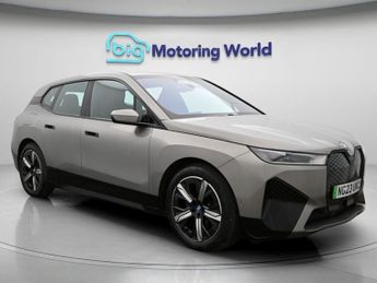 BMW iX XDRIVE40 M SPORT