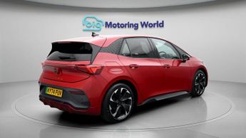 CUPRA Born V2