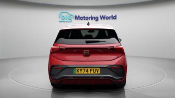 CUPRA Born V2