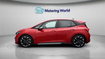 CUPRA Born V2
