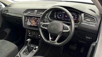 Volkswagen Tiguan ELEGANCE TSI DSG