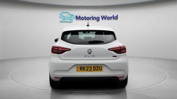 Renault Clio EVOLUTION E-TECH