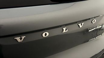 Volvo XC40 RECHARGE T5 R-DESIGN PRO