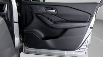 Nissan Qashqai DIG-T ACENTA PREMIUM DCT