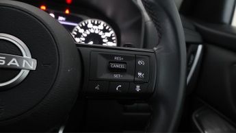 Nissan Qashqai DIG-T ACENTA PREMIUM DCT