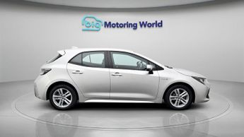 Toyota Corolla VVT-I ICON TECH