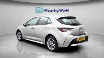 Toyota Corolla VVT-I ICON TECH