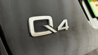Audi Q4 e-tron EDITION 1