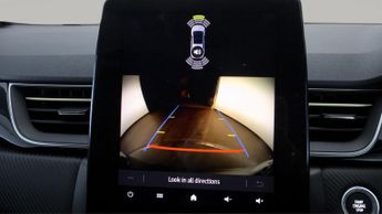 Renault Captur E-TECH ENGINEERED