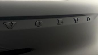 Volvo XC40 B4 PLUS BLACK EDITION