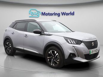 Peugeot E-2008 GT