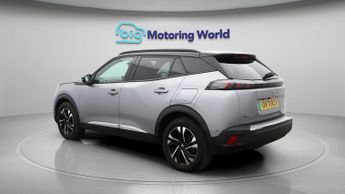 Peugeot E-2008 GT