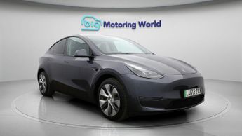 Tesla Model Y LONG RANGE AWD