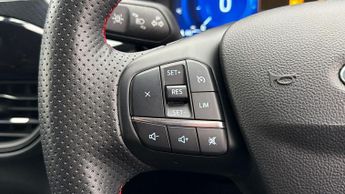 Ford Kuga ST-LINE EDITION