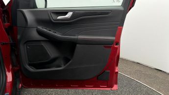 Ford Kuga ST-LINE EDITION